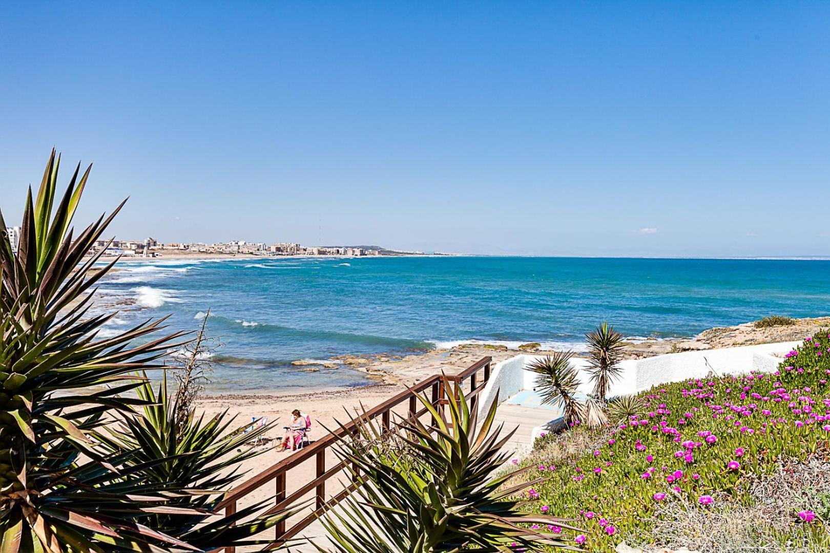 Miramar Magic Sea & Sunrise View Lejlighed Torrevieja Eksteriør billede